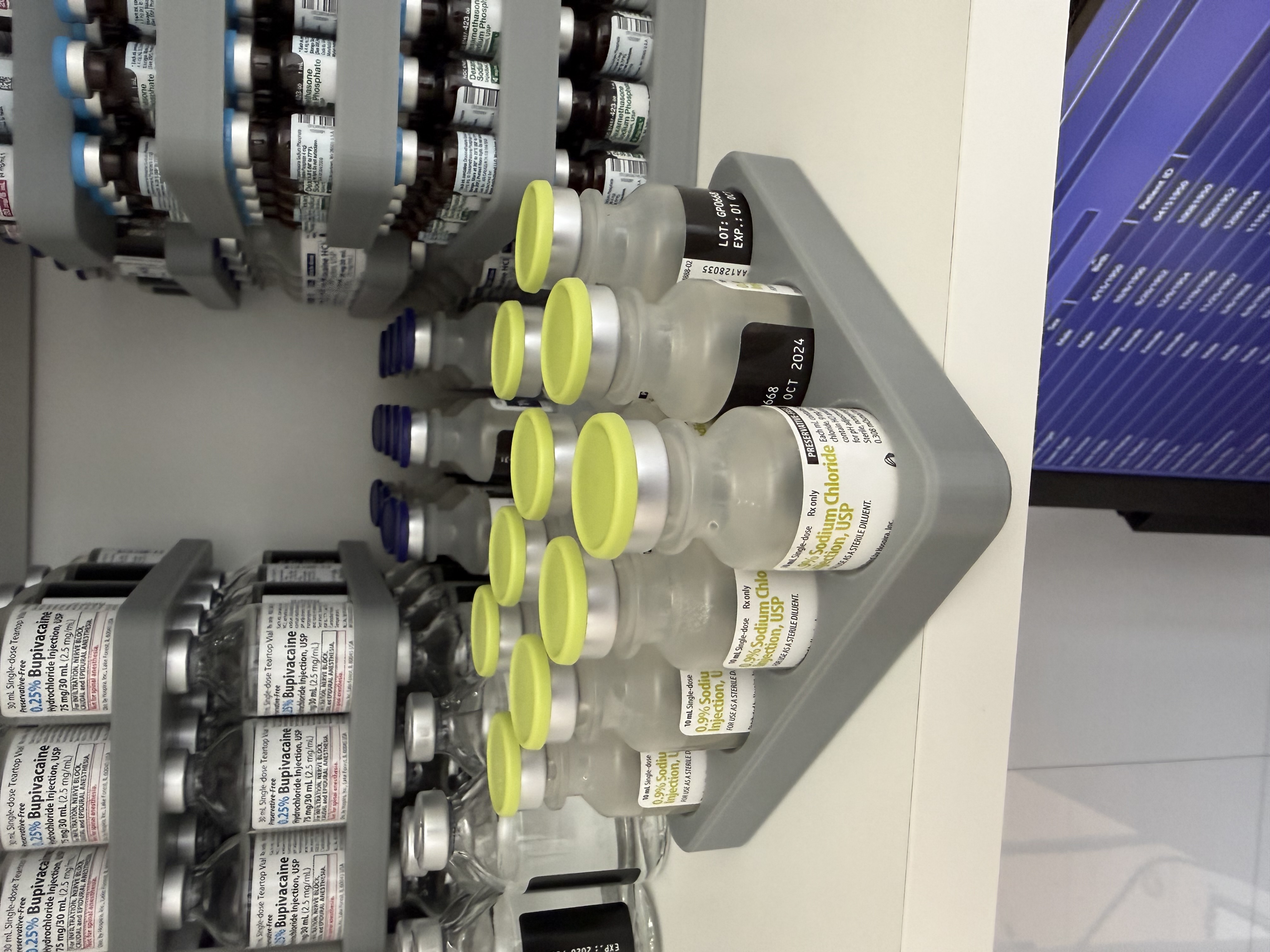 Miniatura 5 do modelo 3D Medical Vial Rack - Stackable - Multiple Sizes