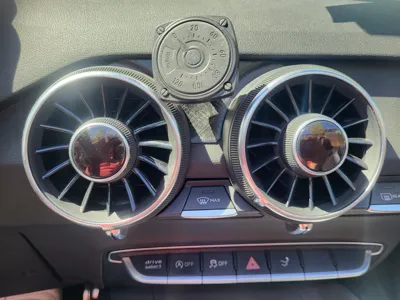 Audi TT Mk3 (8S) - Central Phone Holder