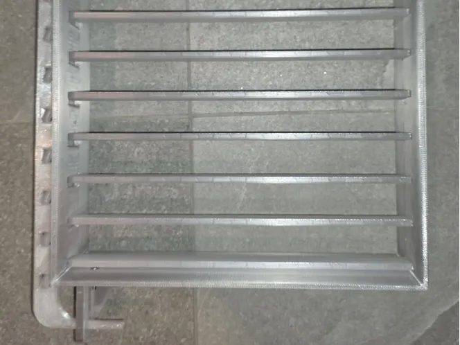 Manual Adjustable 220 × 220 mm Louver Vent