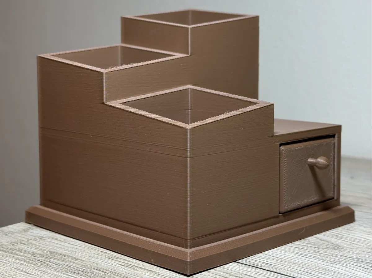 Organiseur de bureau à tiroir