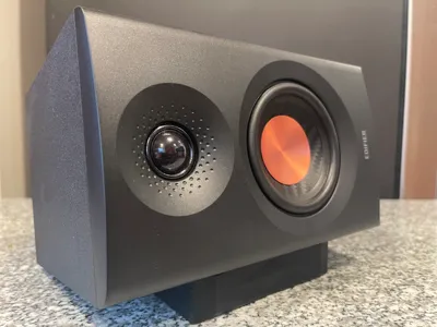 [Yet Another] Desktop Speaker Stand
