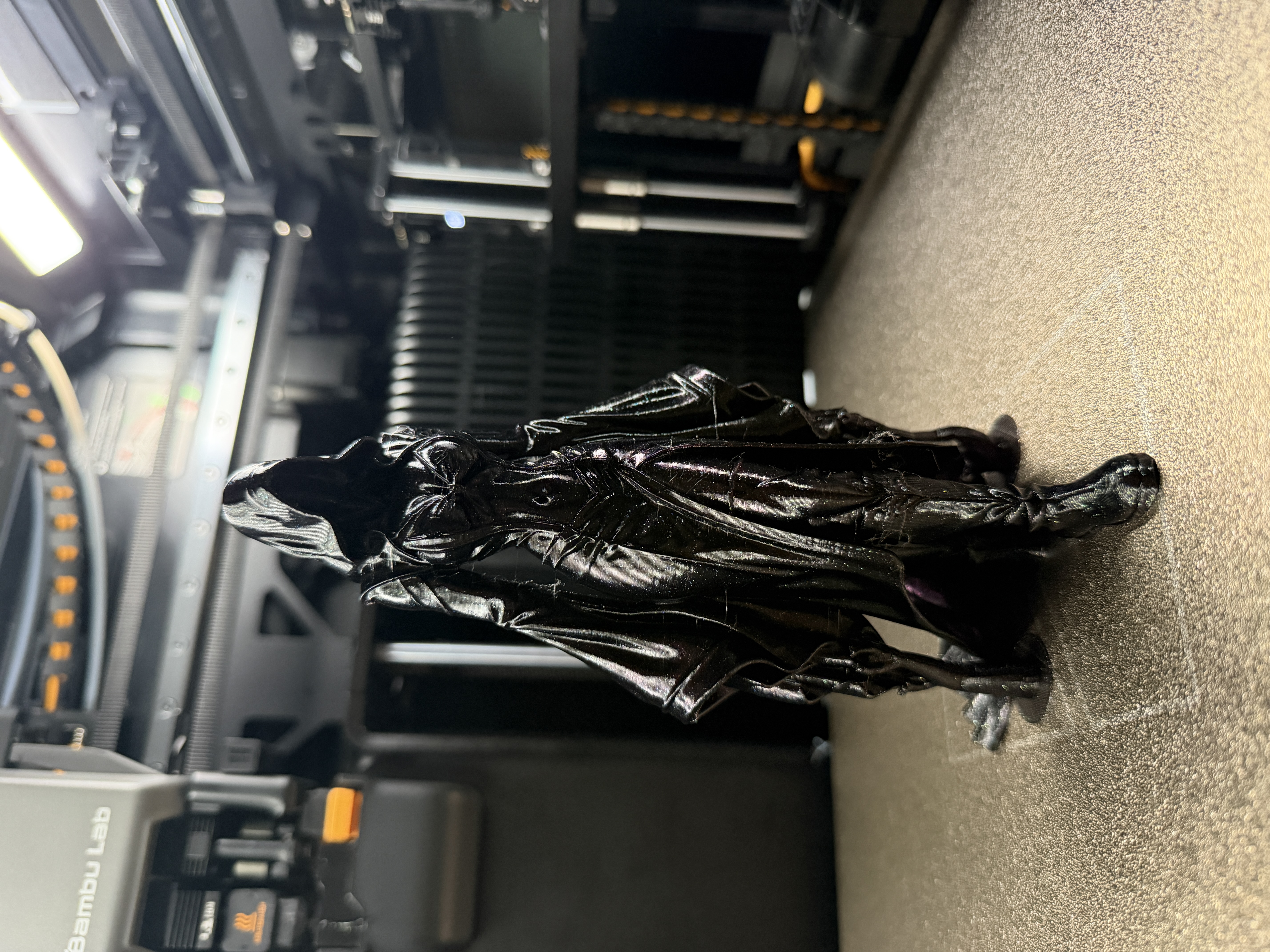 Miniatura 1 do modelo 3D Lady Reaper : Light & Void