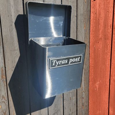 Mail box wall mounted (adjustable text)