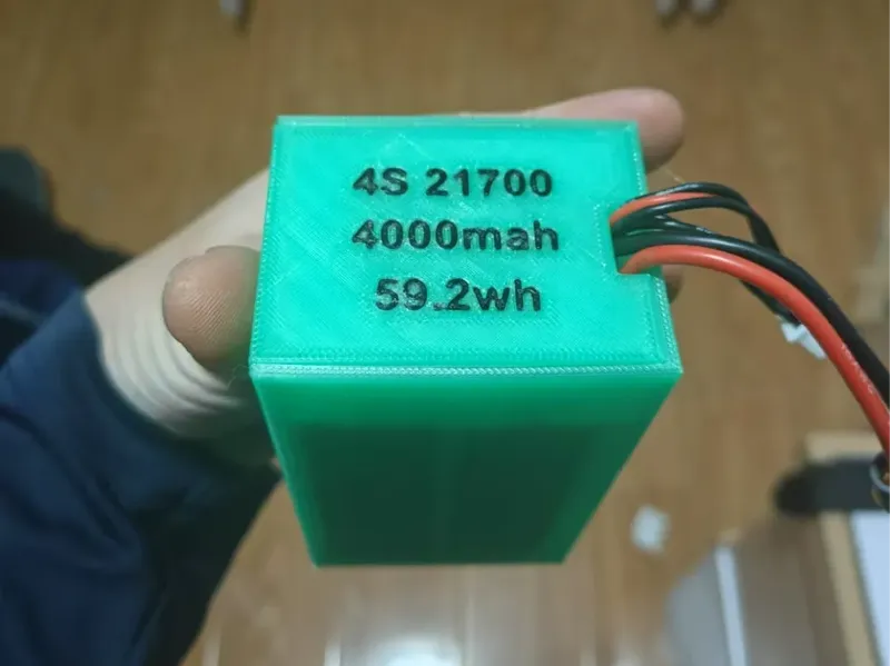 21700电池盒外壳  大功率 电包 21700case