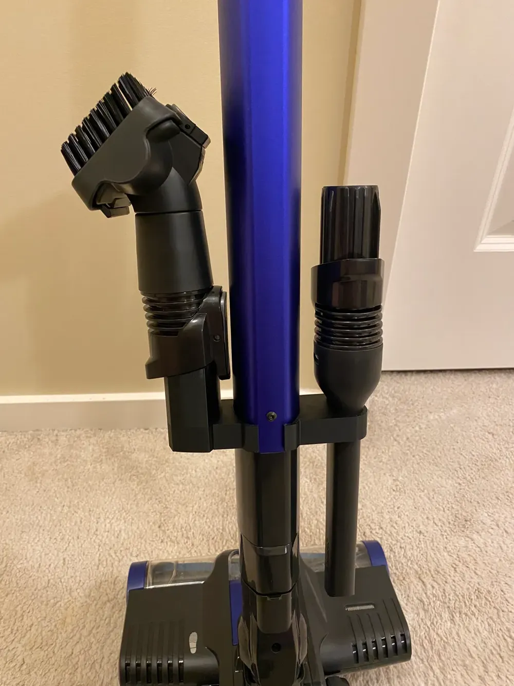 Shark Rocket Vacuum Dual Accessory Holder Remixed by Klayton MakerWorld