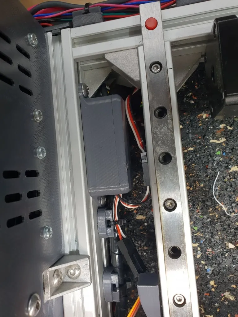 Buck Converter / DC-DC Step-Down Converter Case 2020 / 2040 Extrusion