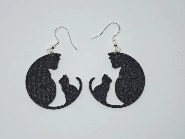 Mother Cat and Kitten Earrings