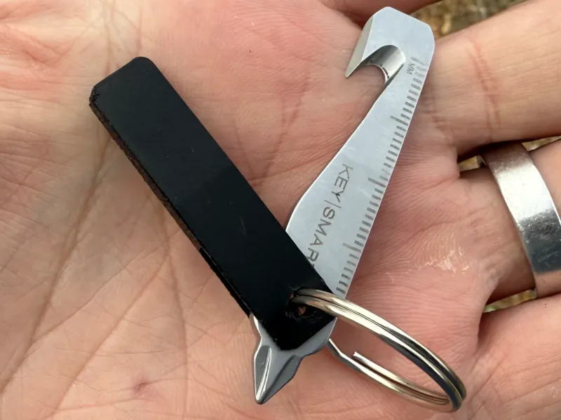KeySmart 5-in-1 Multitool Snag Protecting Cover