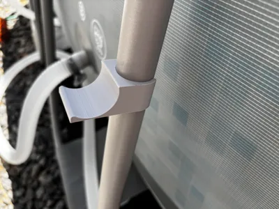 Pool Skimmer Holder