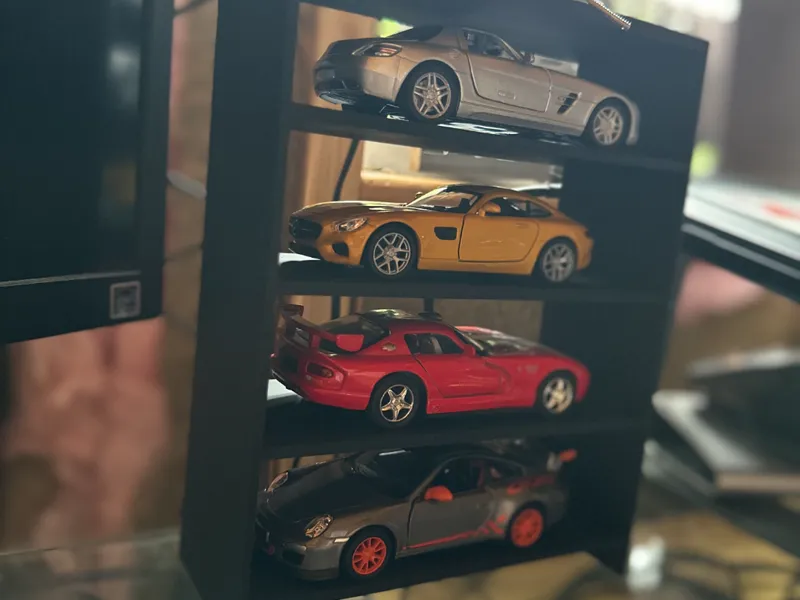 Kinsmart 1/36 Multi Layer Car Display