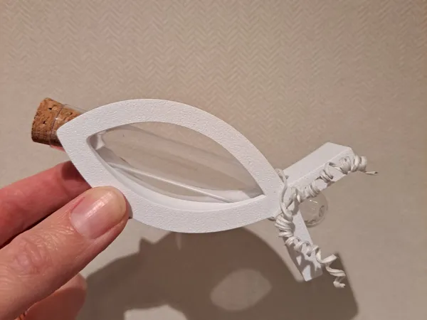 Poisson porte-cadeau pour communion