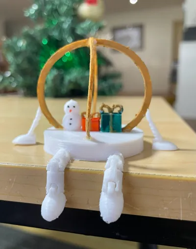 Articulated Christmas snow globe