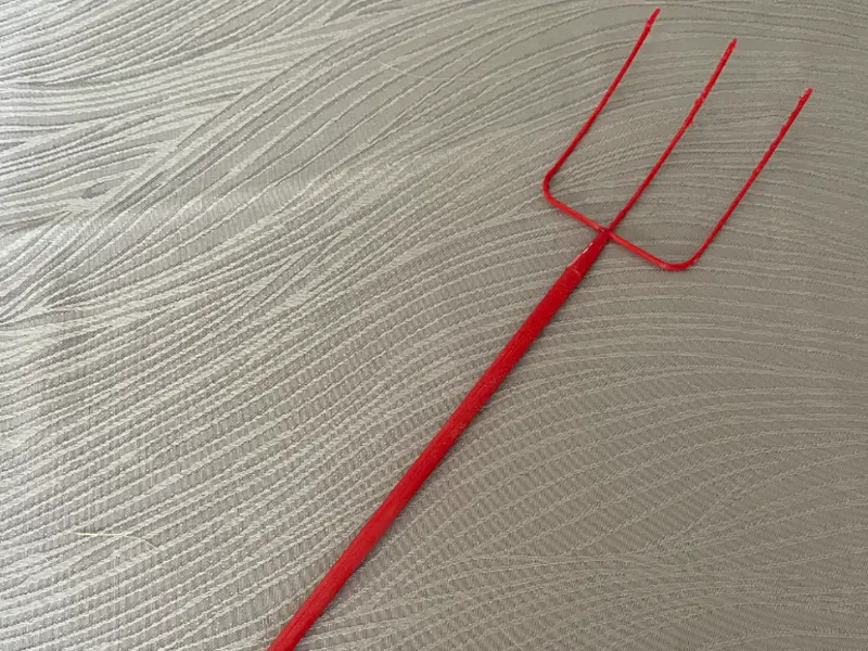 3 prong pitchfork