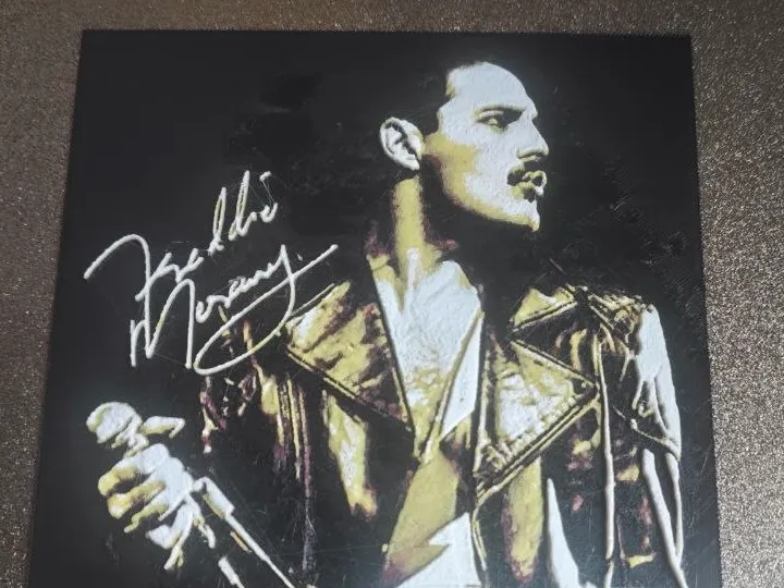 Freddie Mercury Hueforge
