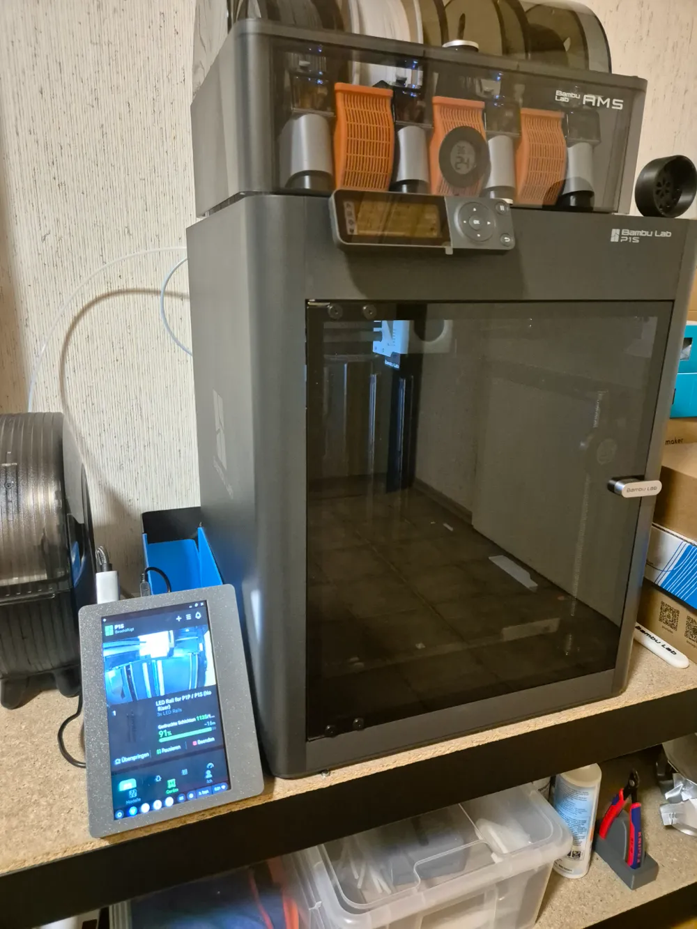 P1S Touchscreen / Raspberry Pi 5 - Free 3D Print Model - MakerWorld