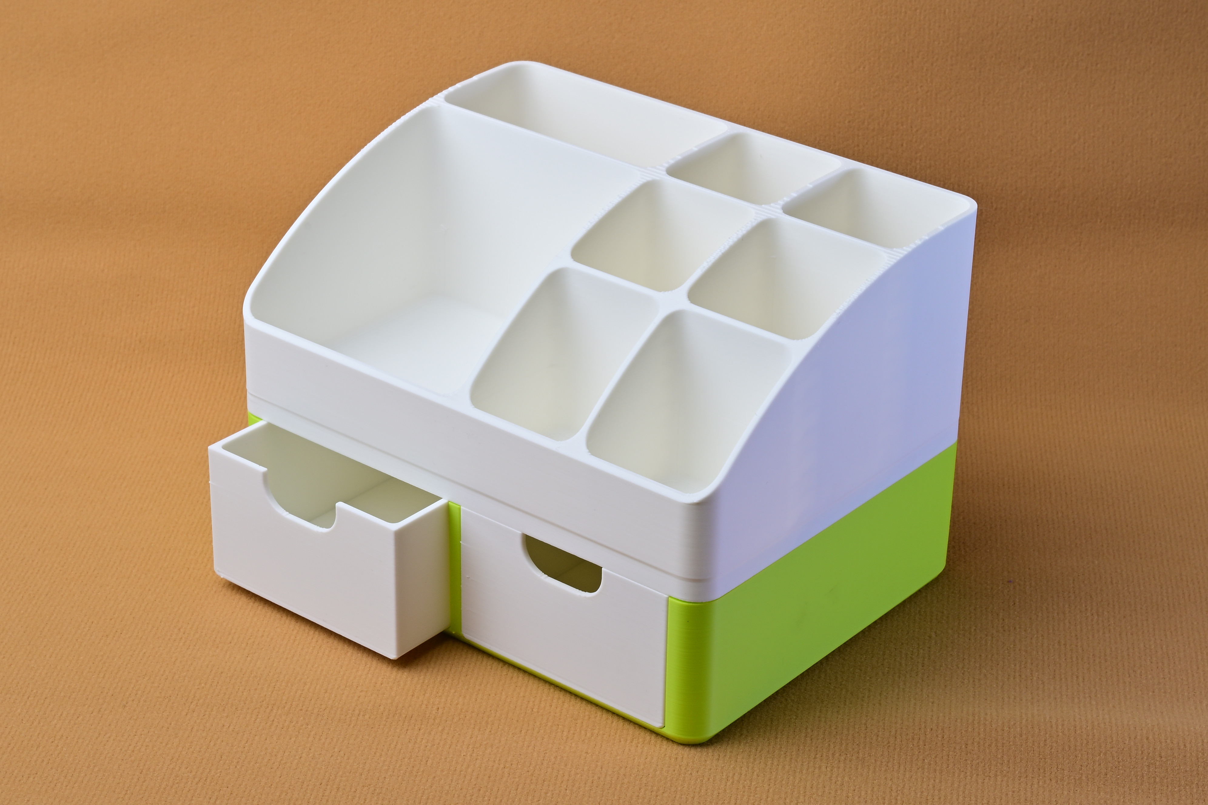 Miniatura 2 do modelo 3D 桌面收纳整理盒（无支撑）