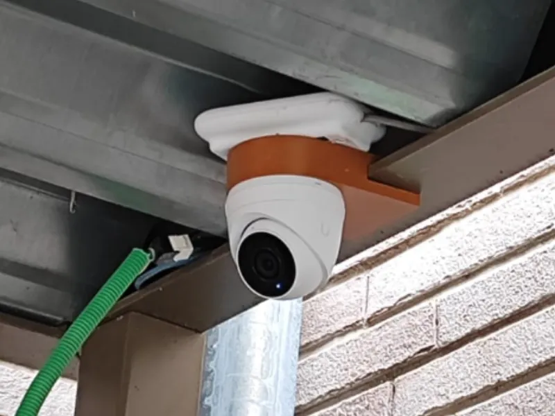 Unifi G5 camera mount. 12mm plate
