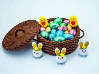 Round basket with handles - wood imitation