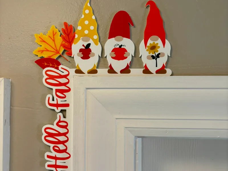 Hello Fall Gnomes Door Corner