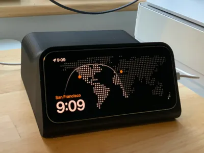iPhone Air Retro Stand with battery support