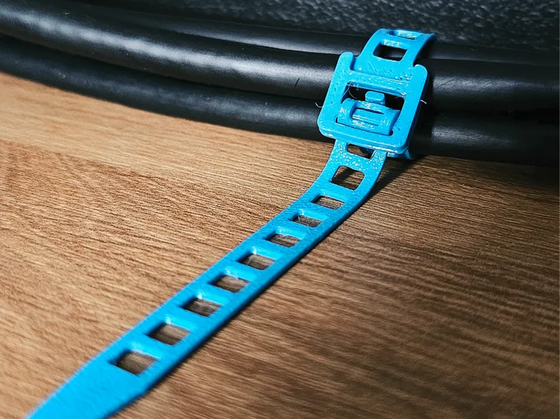 Serres cables reutilisables
