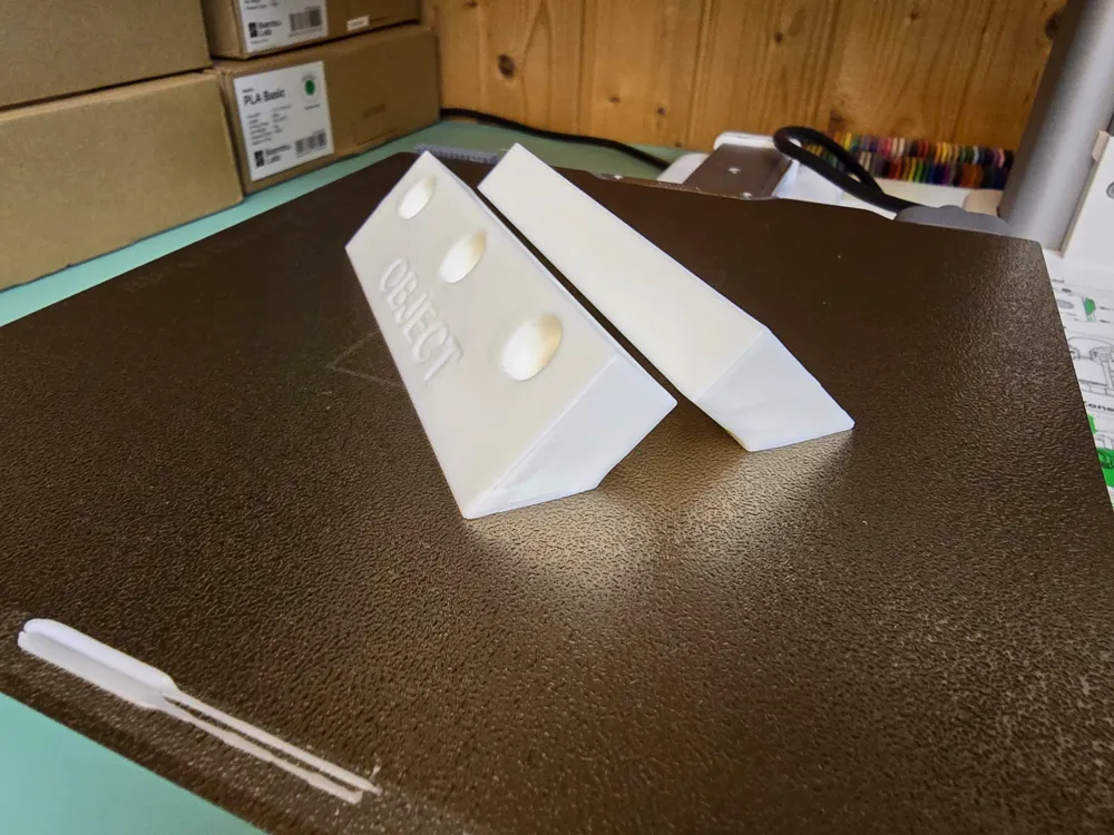 French Cleat 100mm Wide, Hor. & Ver. Object Opt. by Fourier81 ...