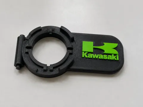 Letrero o emblema decorativo: Leva Quad Lock con logo KAWASAKI — referencia de MakerWorld