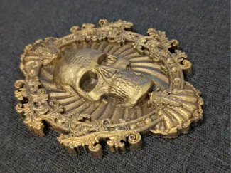 Memento mori with a skull, baroque / rococo frame