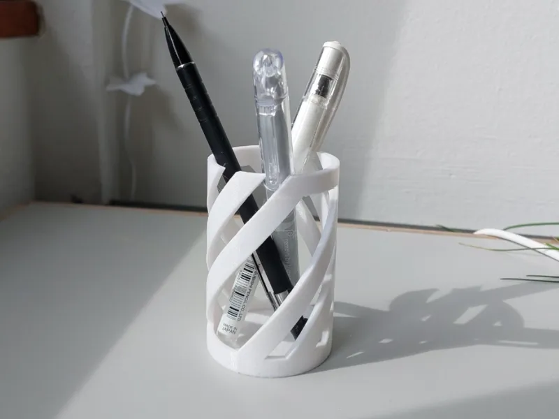 Helix pencil cup storage