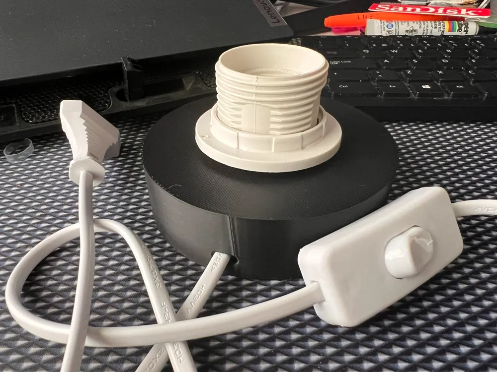 LAMP BASE FOR E27 SUPPORT - Free 3D Print Model - MakerWorld