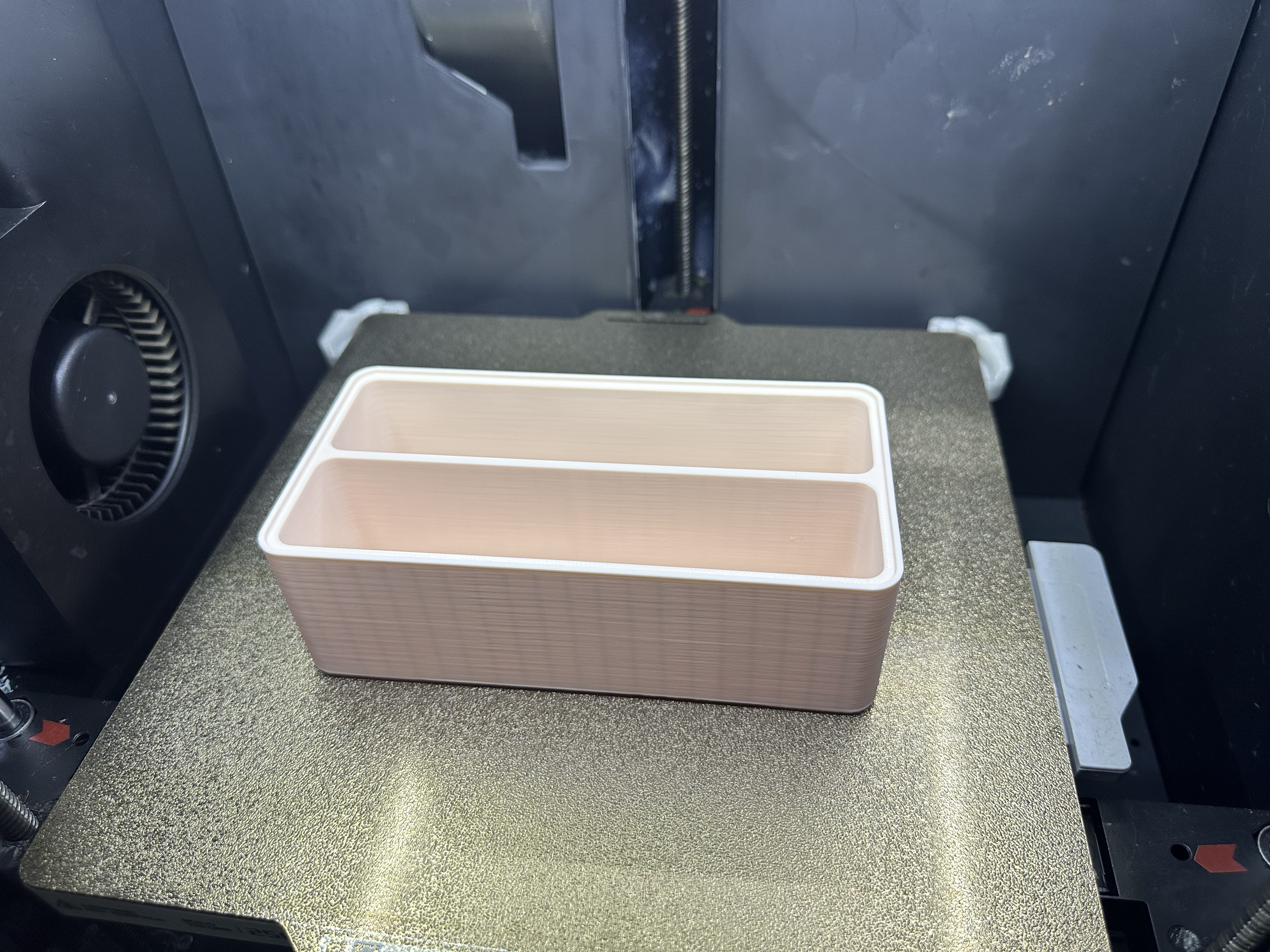 Miniatura 5 do modelo 3D 可堆叠零件收纳盒组合 16cm×16cm×5cm