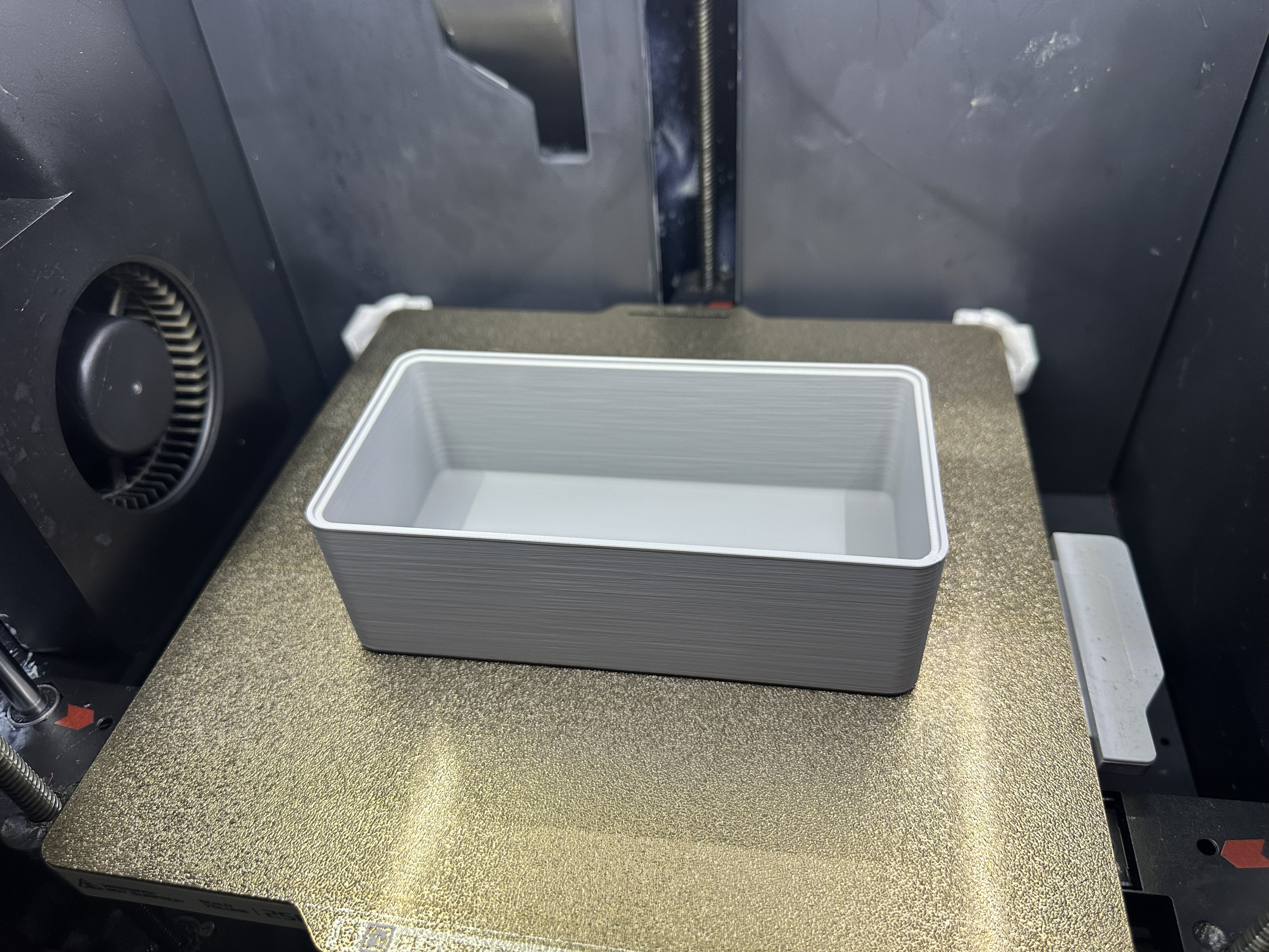 Miniatura 7 do modelo 3D 可堆叠零件收纳盒组合 16cm×16cm×5cm