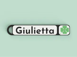 Alfa Giulietta Quadrifoglio Verde Keychain