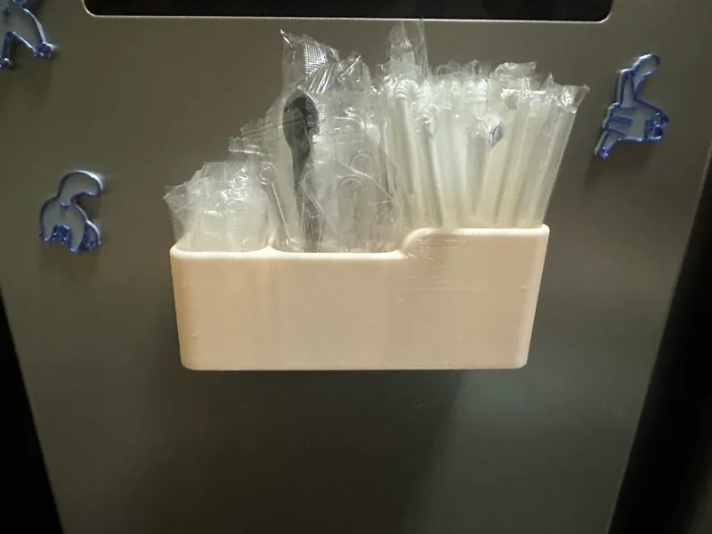 磁吸吸管架