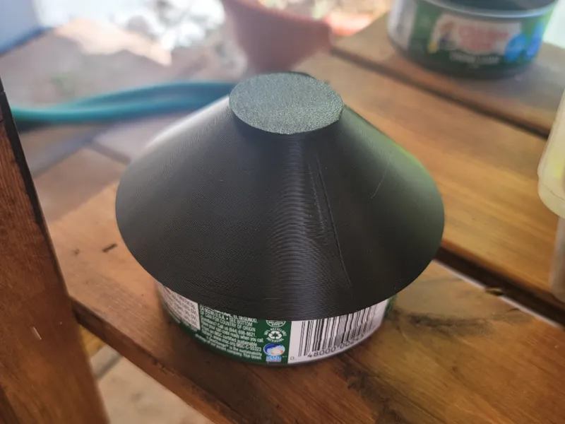 Earwig Garden Trap -Tuna Can