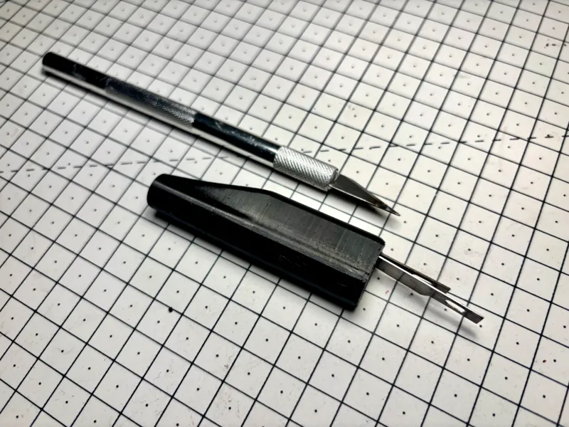 X-Acto Style Cap / integrated blade storage