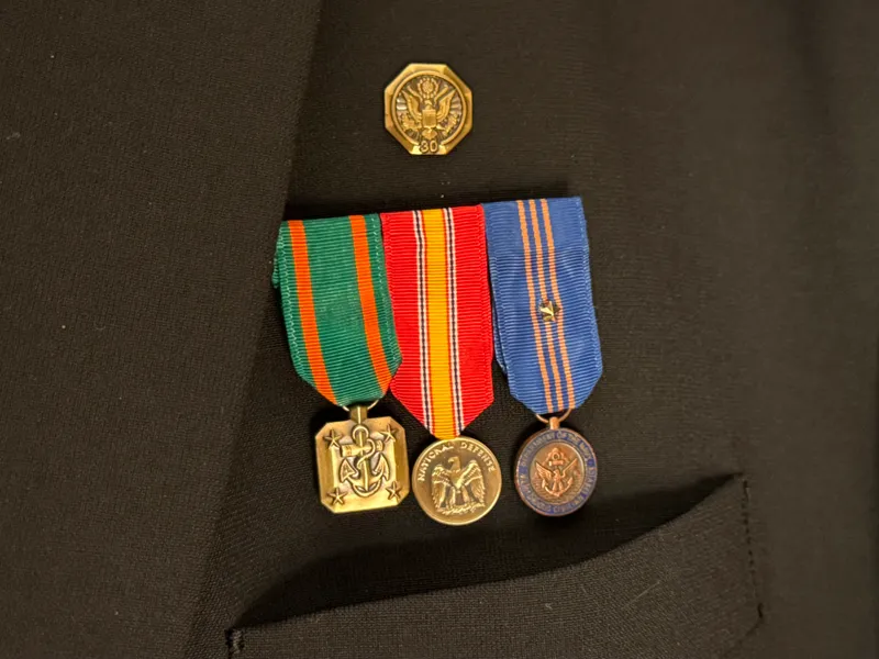 Magnetic Miniature Medal Bar - 3 Medals