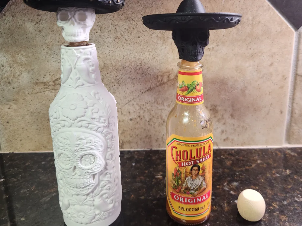 Tapa o cubierta: Día de los Muertos Cholula Sleeve and cap. Referencia del modelo original.