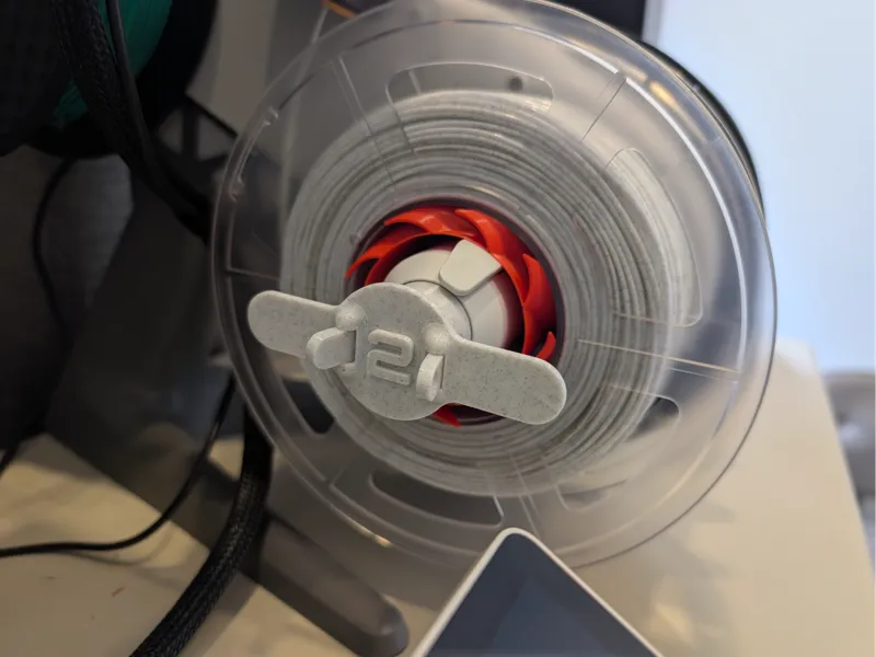 AMS Lite magnet spool holder lock
