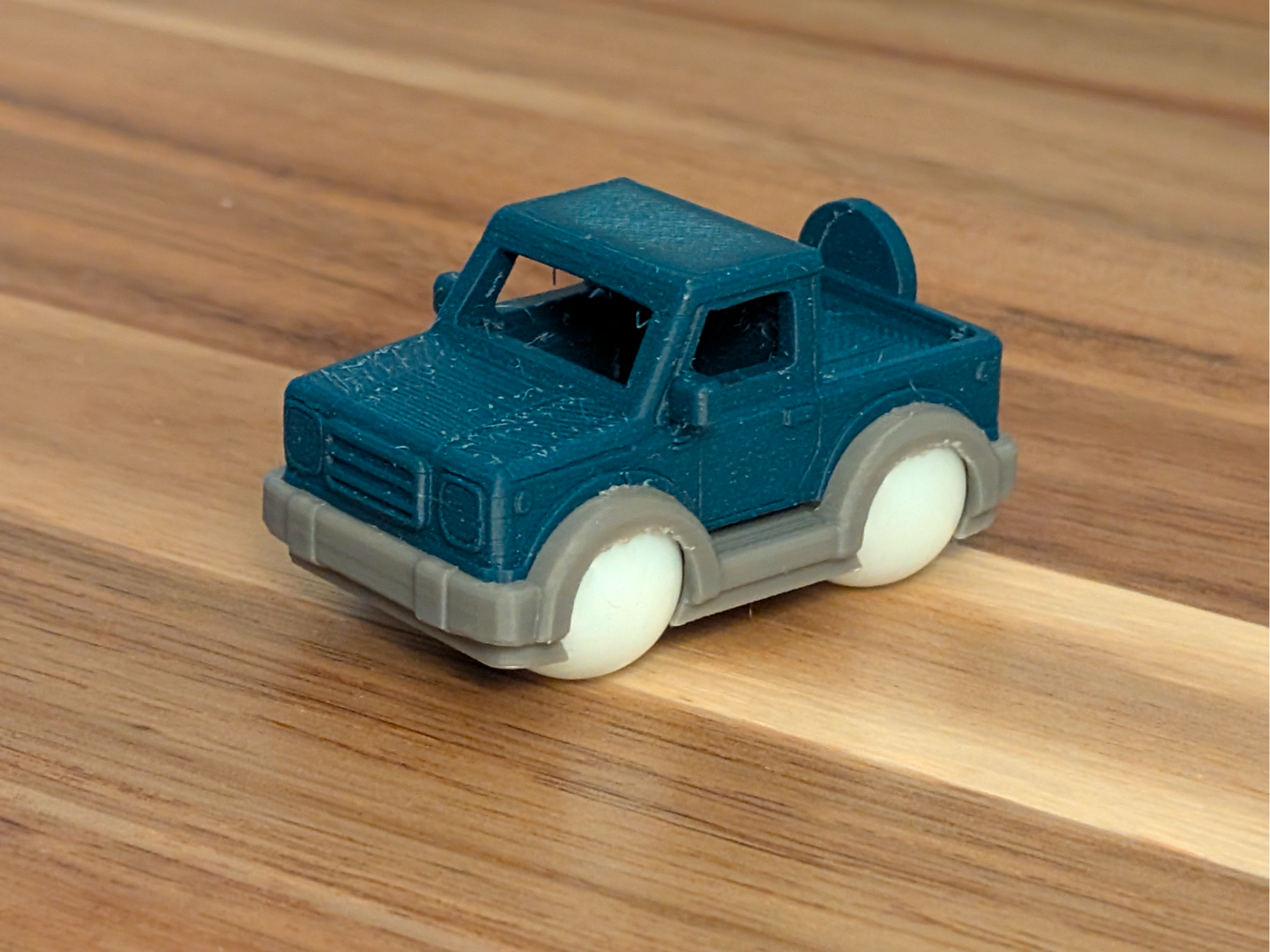 Marble Wheeled Pick Up