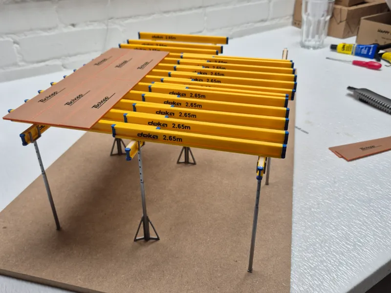 Konventionelle Deckenschalung M1:17