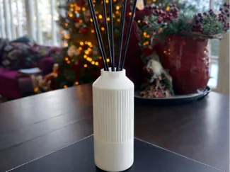reed diffuser vase
