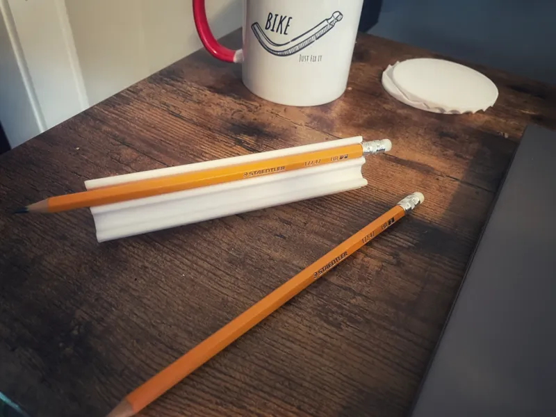 HB Pencil Holder