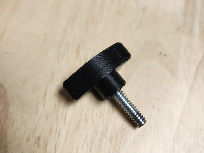10-24 Thumb Screw