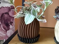 Pot de fleurs torsadé — Twist Bloom — photo 4