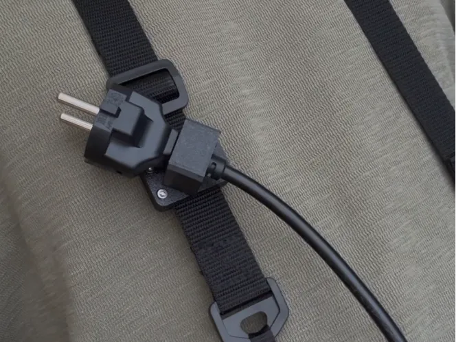 Magnet Halterung für Kabel & Stecker