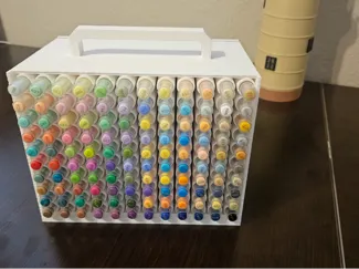GuangNa 120 pc Acrylic marker box