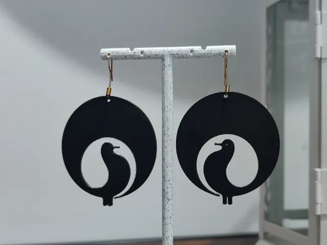 Aretes Nido Lunar