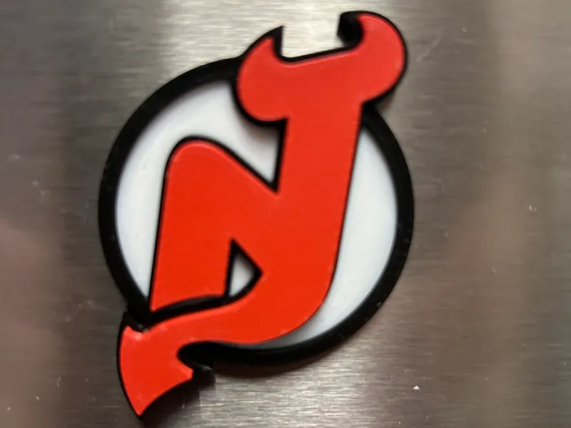 NJ Devil's logo magnet
