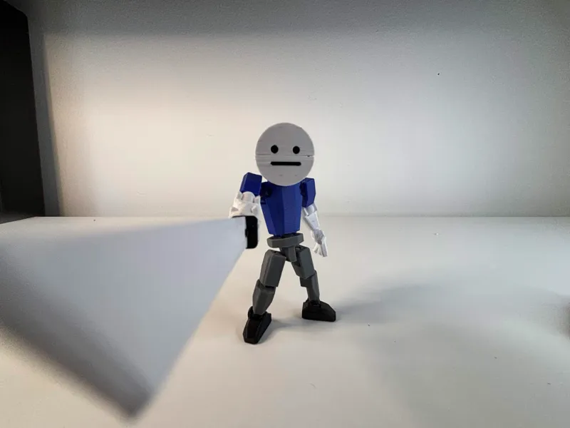 Loftyos Gripping Hands